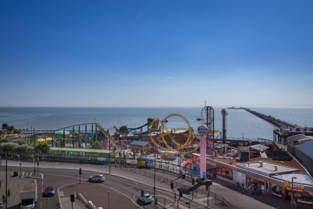 Marine Villa Hotel & Suites - Close To Beach, Train Station & Southend Airport Southend-on-Sea Exterior foto
